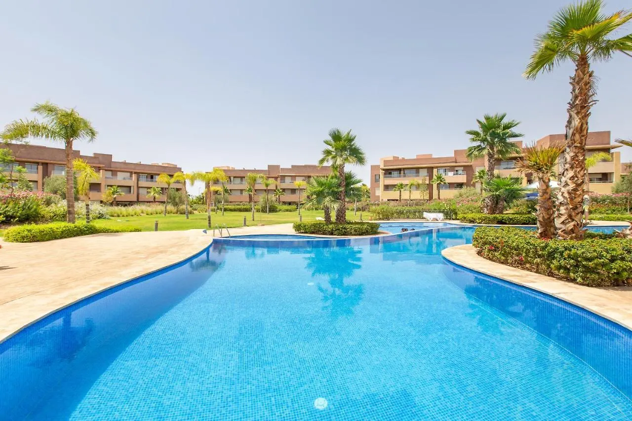 Appartement Pied Dans L\'Eau - Jardin Privee contacts